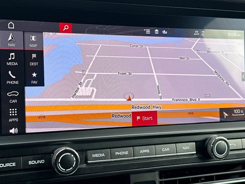 Used 2020 Porsche Macan image 20