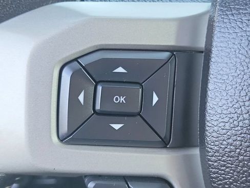 Used 2020 Ford F350 Lariat w/ Lariat Ultimate Package AWD/4WD image 8