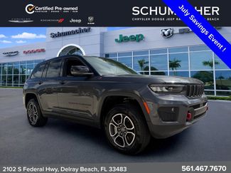 Used 2022 Jeep Grand Cherokee Trailhawk AWD/4WD video 1