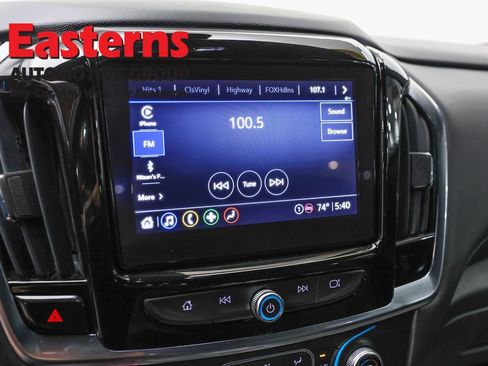 Used 2023 Chevrolet Traverse LT w/ Rear Camera Mirror Package AWD/4WD image 19