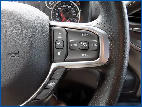 New 2026 RAM 3500 Tradesman AWD/4WD image 18