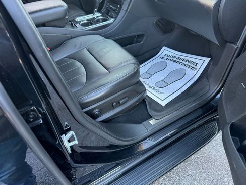 Used 2017 Buick Enclave Leather image 14