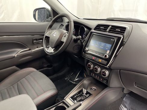 New 2026 Mitsubishi Outlander Sport ES image 30