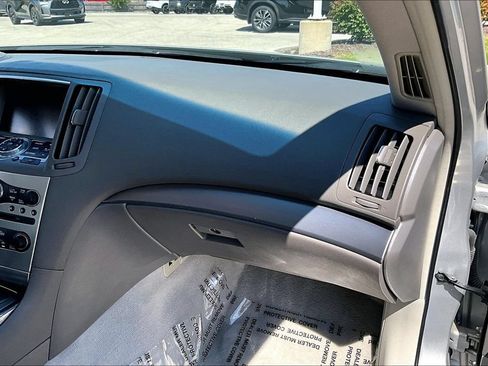 Used 2011 INFINITI G37 x Sedan w/ Premium Pkg AWD/4WD image 24