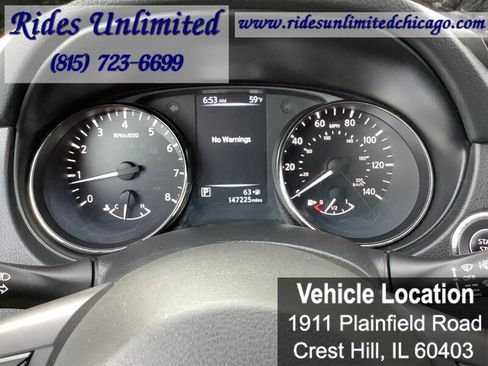 Used 2017 Nissan Rogue SV w/ SV Premium Package image 20