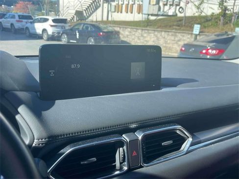 Used 2023 MAZDA CX-5 Carbon Edition image 28