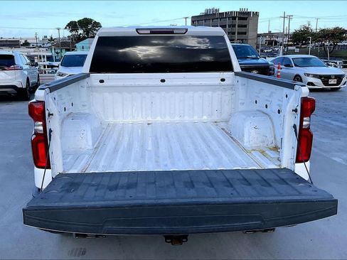 Used 2020 Chevrolet Silverado 1500 LT Trail Boss AWD/4WD image 18