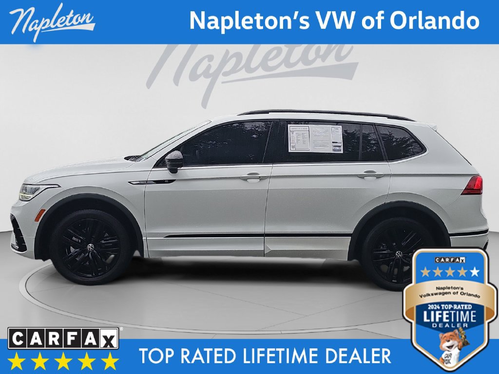 Used 2022 Volkswagen Tiguan SE R-Line FWD image 2