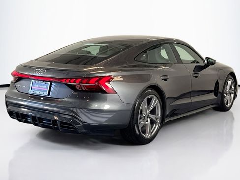 Used 2023 Audi e-tron GT Premium Plus image 5