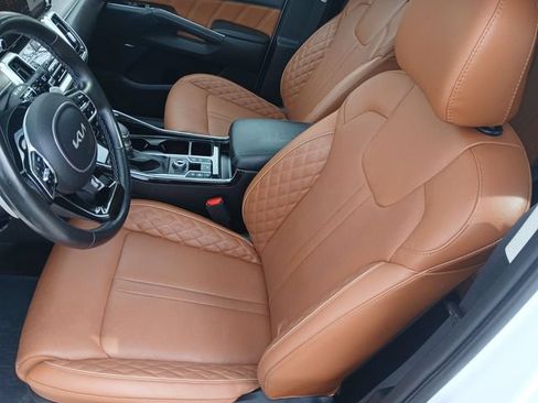 Certified 2022 Kia Sorento SX Prestige w/ Rust Color Package AWD/4WD image 14