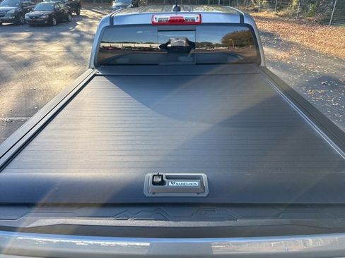 Used 2025 GMC Canyon Elevation w/ Convenience Package image 33