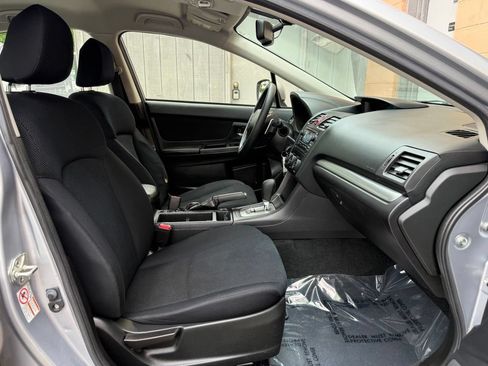 Used 2014 Subaru Impreza 2.0i Premium w/ All-Weather Package w/CVT AWD/4WD image 18