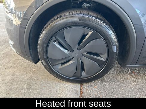 Used 2026 Tesla Model Y 2WD image 15