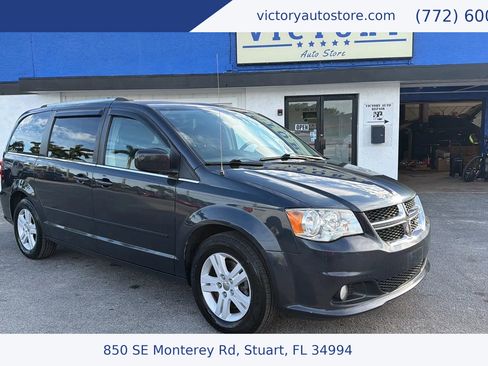 Used 2013 Dodge Grand Caravan Crew image 1