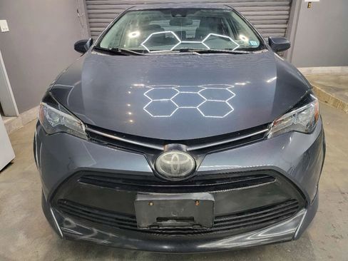 Used 2019 Toyota Corolla LE image 1