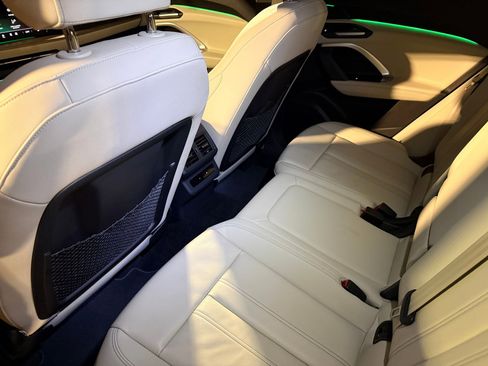 Certified 2025 Audi Q5 Premium w/ Convenience Package image 27