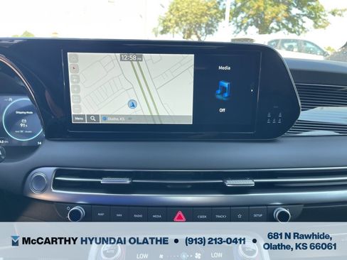 Used 2025 Hyundai Palisade Calligraphy image 9