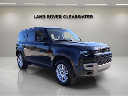 New 2026 Land Rover Defender 110 S image 7