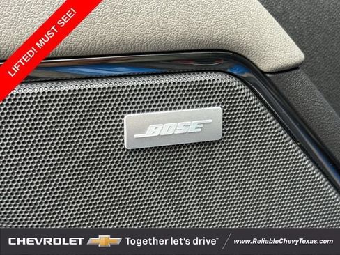 Used 2022 Chevrolet Silverado 1500 ZR2 w/ Technology Package AWD/4WD image 31