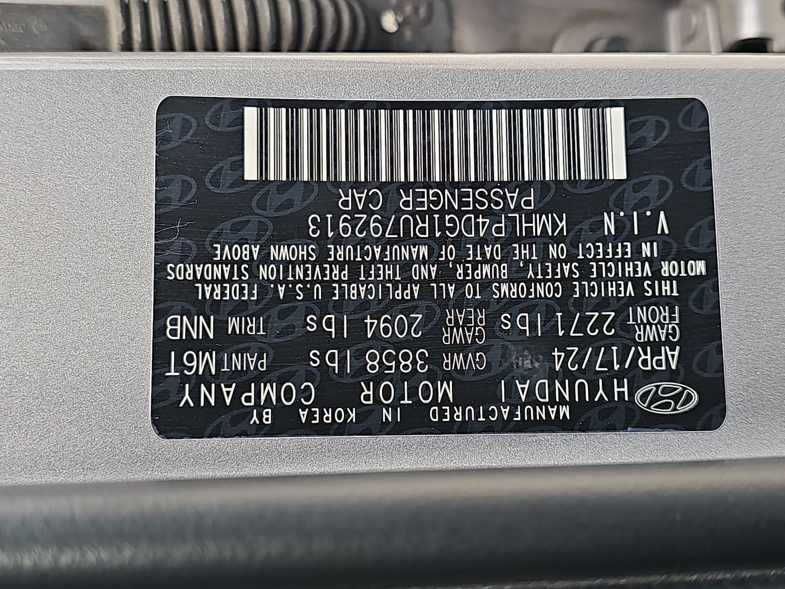 Used 2024 Hyundai Elantra Limited FWD image 11