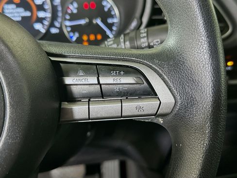 Used 2022 MAZDA CX-30 AWD 2.5 S image 17