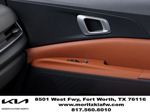 New 2026 Kia Carnival EX FWD image 25