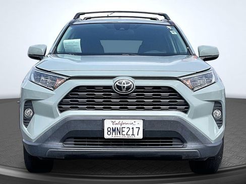 Used 2020 Toyota RAV4 XLE w/ All Weather Liner Package FWD image 3