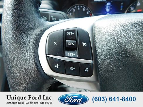 Used 2023 Ford Explorer XLT w/ Equipment Group 202A AWD/4WD image 17