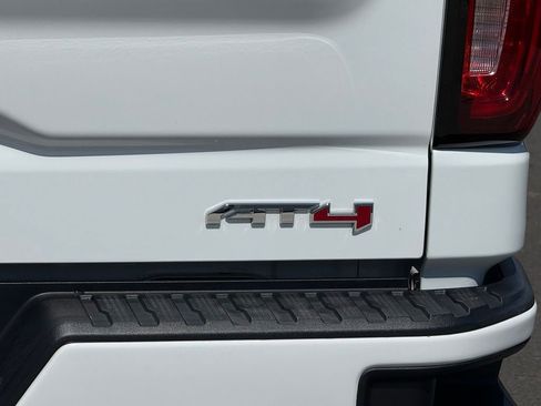 Used 2023 GMC Sierra 1500 AT4 w/ AT4 Preferred Package AWD/4WD image 43