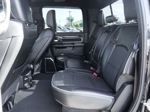 Used 2023 RAM 2500 Laramie w/ Night Edition AWD/4WD image 33