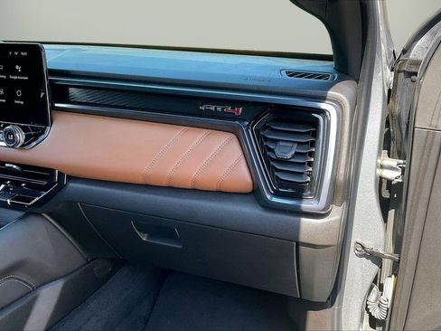 Used 2023 GMC Canyon AT4 w/ AT4 Premium Package AWD/4WD image 21