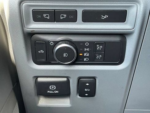 Used 2022 Ford F150 Lariat w/ Equipment Group 501A Mid AWD/4WD image 36