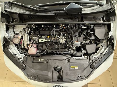 Certified 2024 Toyota Prius Prime Premium w/ Advanced Technology Package FWD image 10