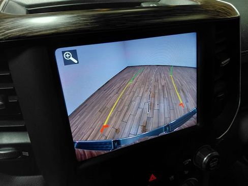 Used 2020 RAM 1500 Laramie AWD/4WD image 6