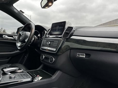 Used 2017 Mercedes-Benz GLE 43 AMG 4MATIC Coupe image 27