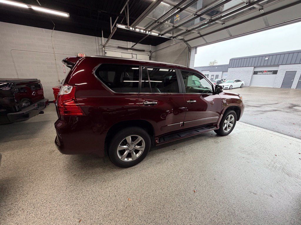 Used 2012 Lexus GX 460 Premium AWD/4WD image 7