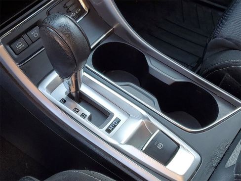 Used 2020 Subaru Ascent Premium w/ Convenience Package image 20