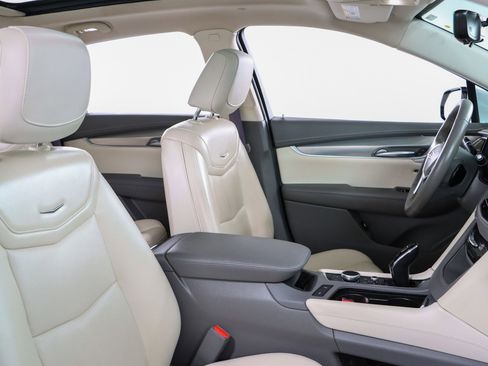 Used 2023 Cadillac XT5 Premium Luxury w/ Technology Package FWD image 29