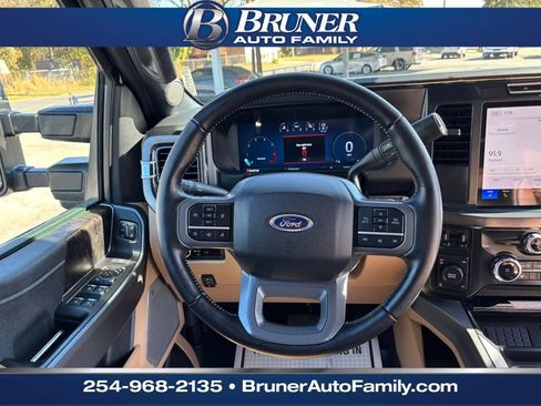 Used 2024 Ford F250 Lariat w/ Chrome Package image 24