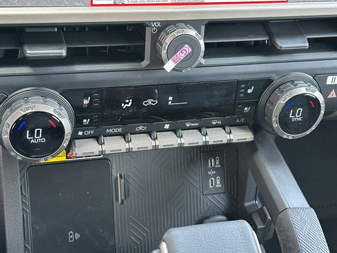 New 2026 Toyota Tacoma 4x4 Double Cab Hybrid image 21