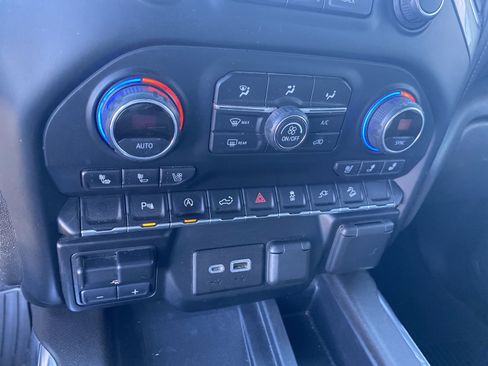 Used 2020 Chevrolet Silverado 1500 LTZ w/ LTZ Plus Package image 16