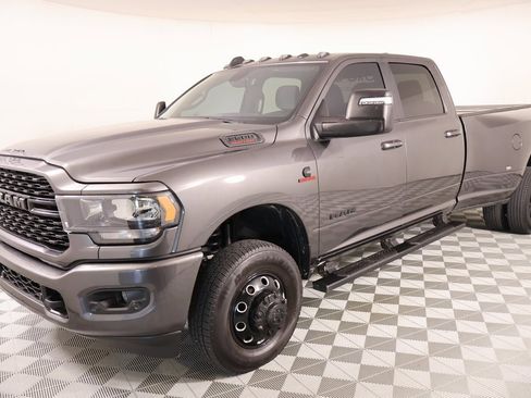 Used 2024 RAM 3500 Big Horn w/ Night Edition image 11