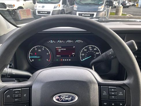 Used 2024 Ford F350 XLT w/ FX4 Off-Road Package image 18