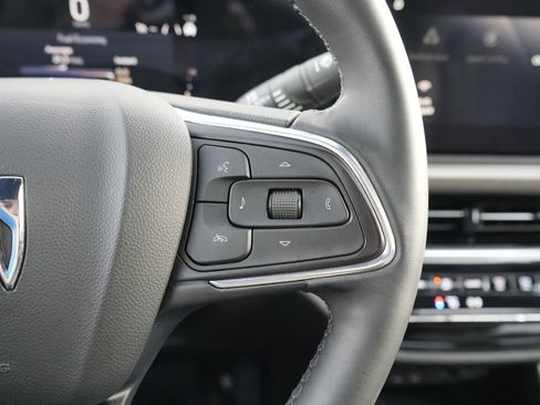 Used 2024 Buick Envista Avenir image 29