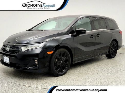 Used 2025 Honda Odyssey Sport-L image 1