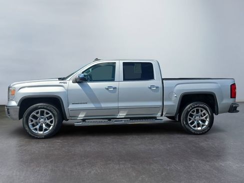 Used 2015 GMC Sierra 1500 SLT w/ SLT Crew Cab Value Package AWD/4WD image 2