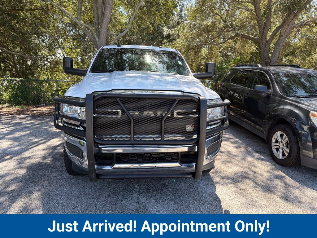 Used 2021 RAM 2500 Tradesman w/ Chrome Appearance Group AWD/4WD image 2
