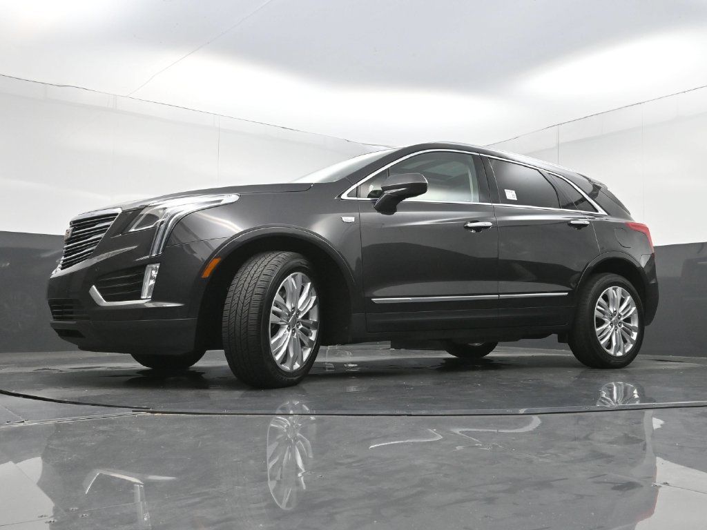 Used 2017 Cadillac XT5 Premium Luxury FWD image 28