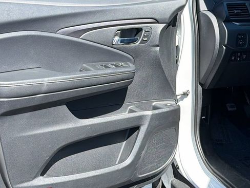 Certified 2023 Honda Ridgeline RTL image 23