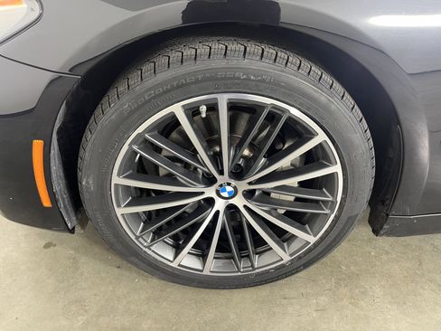 Certified 2023 BMW 530i xDrive w/ Premium Package AWD/4WD image 25